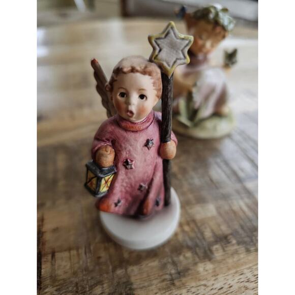 Hummel Figures 835 Lily of the Valley 343 & 973 Lot - Picture 12 of 14